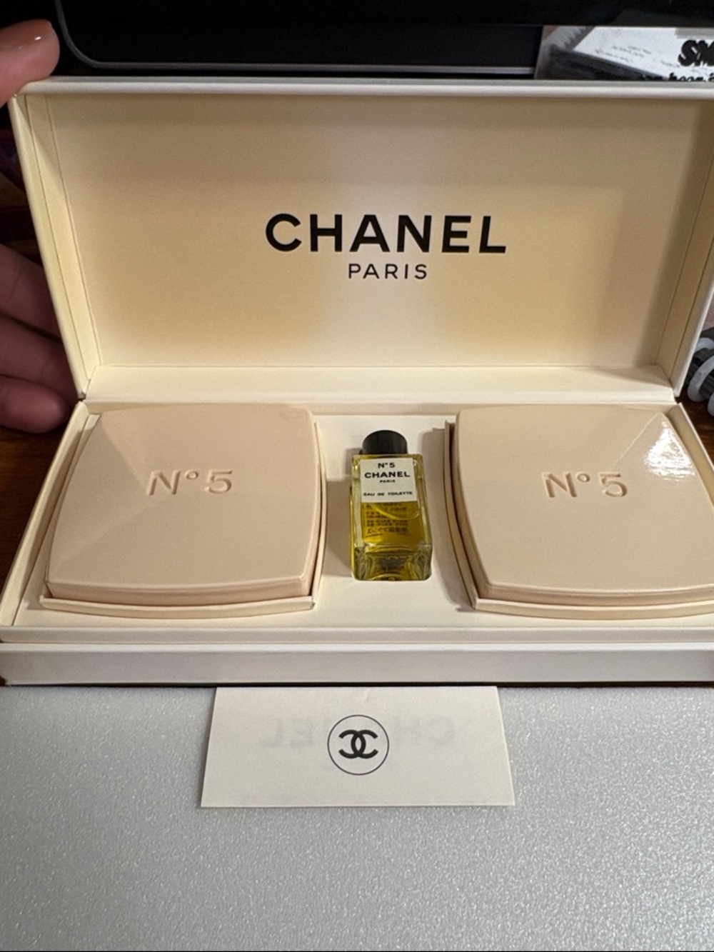 Vintage CHANEL No.5 Set in Cream & Gold Accents